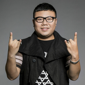 真实肉交vods娇小
